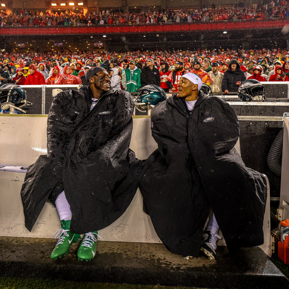 Eagles's tweet photo. FEELING GOOOOOD TODAY https://t.co/ispGycUnZK