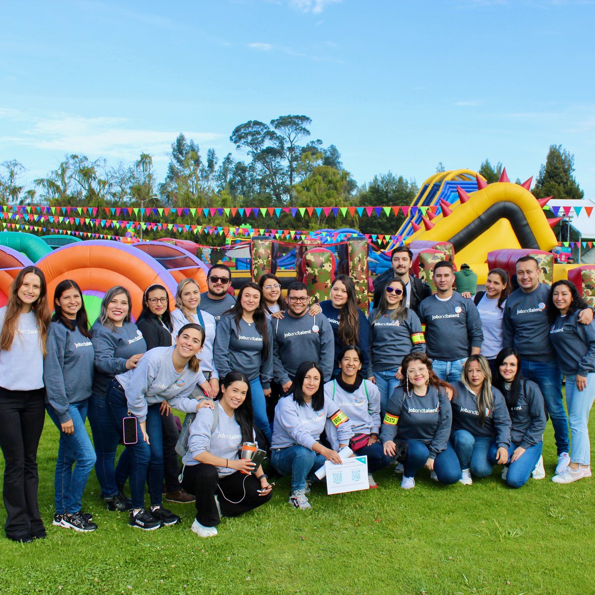 jobandtalent_hq's tweet photo. 🎉 Celebrating our team at #JobAndTalent means creating shared moments that unite us. This fall, #FamilyDay brought us closer, with lively events in Bogotá & Medellin, Colombia. A heartfelt salute to our workers and their families! 1/3 https://t.co/BCdlapJPTJ