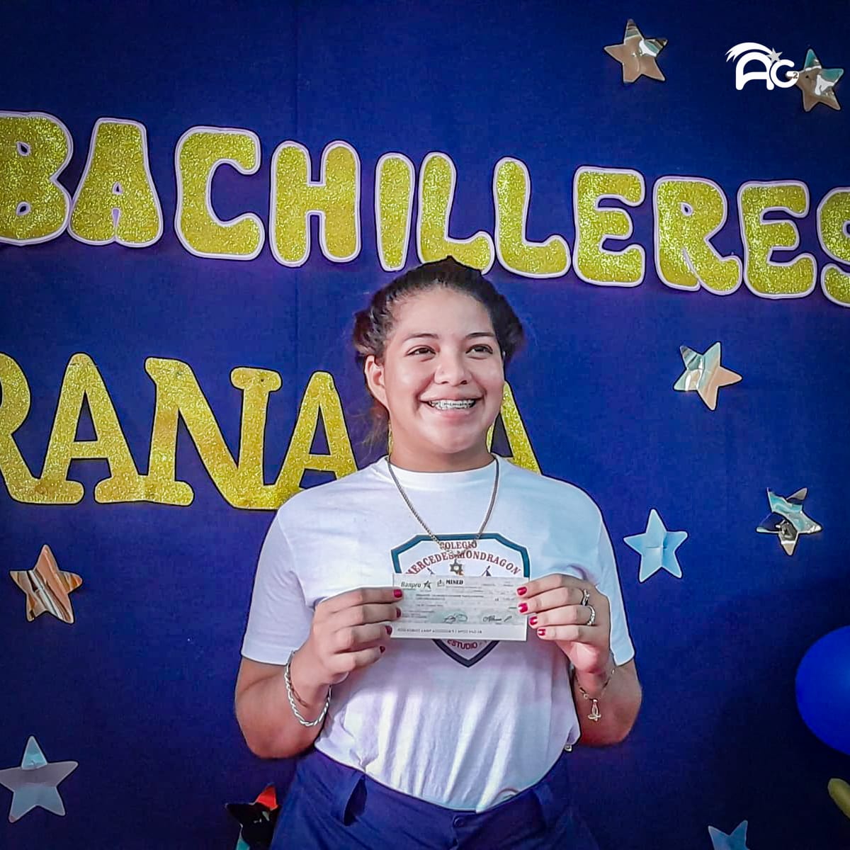 #Nicaragua  bachilleres reciben bono complementario #VictoriasEducativas