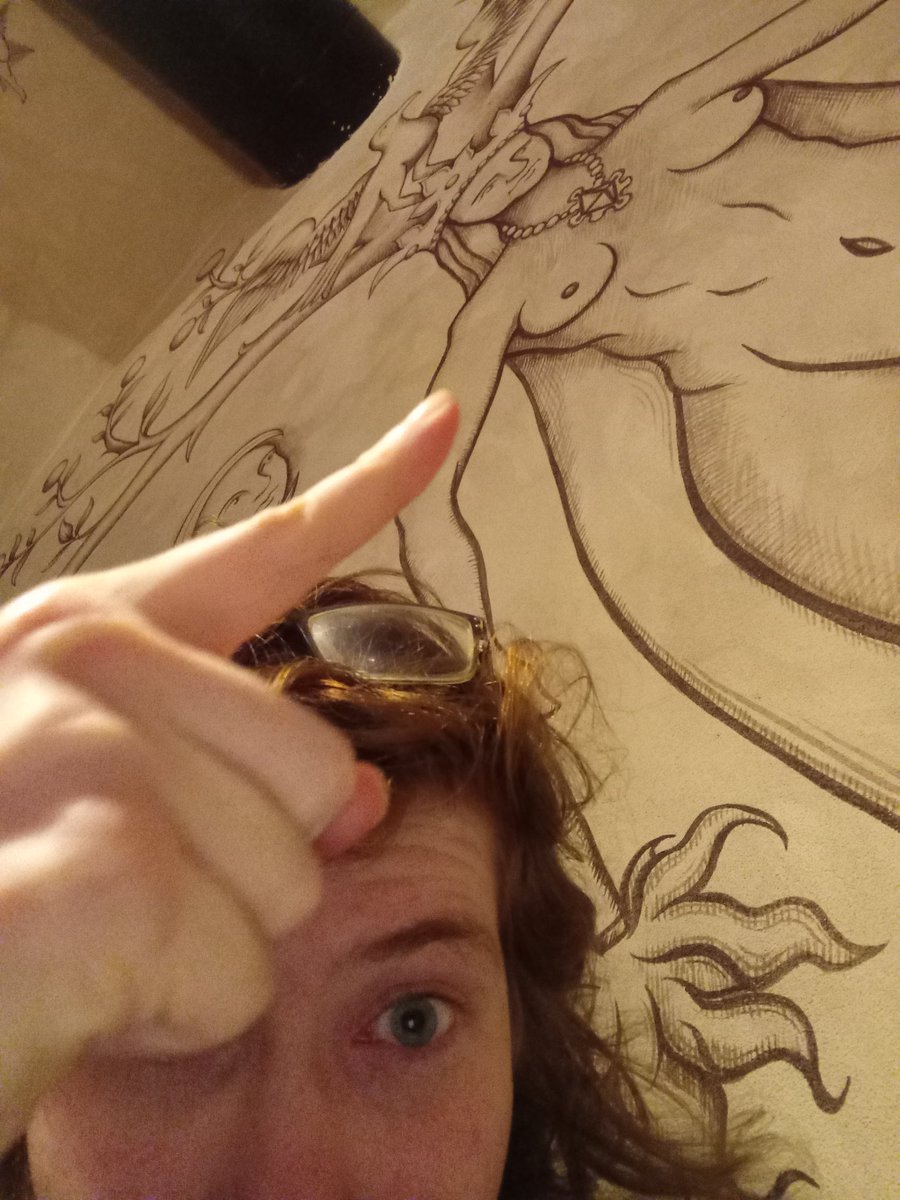 odonghe's tweet photo. Boobies of prague https://t.co/1avh1pL2Wc