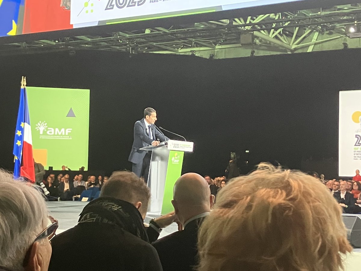 CoopEluesCRC's tweet photo. Communes attaquées, République menacée! Notre association présente au #CongrèsdesMaires ⁦@prio91350⁩ ⁦@blandiot_faride⁩ ⁦⁦@GillesLeproust⁩ ⁦@Denis_Oztorun⁩ ⁦@JPBosino⁩ ⁦@l_amf⁩ ⁦@davidlisnard⁩ https://t.co/uAVwYNwM3n
