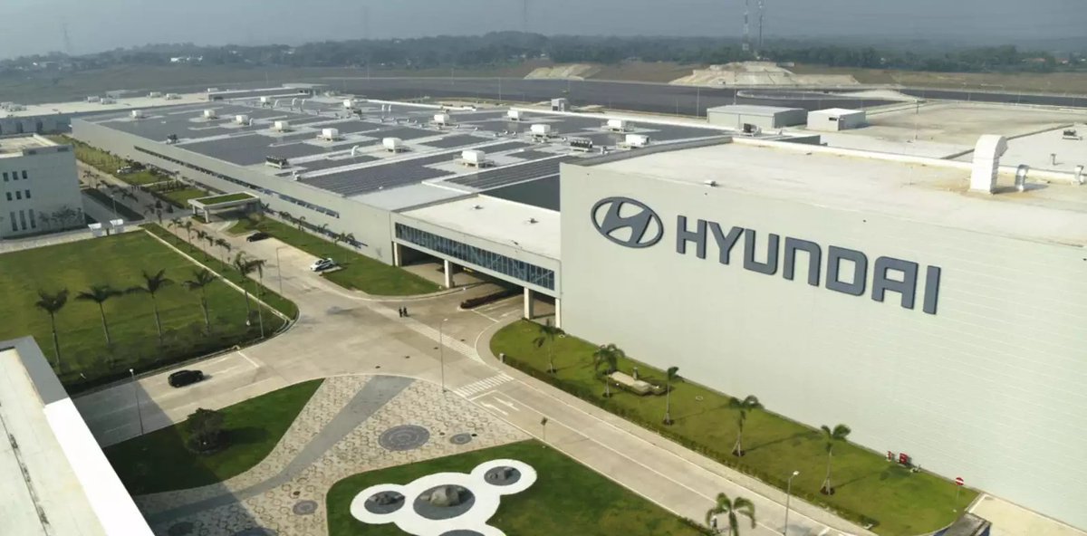 OMRcat's tweet image. #Hyundai plans Rs. 700 cr #batteryplant in #Chennai by 2025
Currently, #EV penetration in the Indian market is less than 2%
There will but there will be a #catalyst
#Adoption will accelerate. 
The primary driver for EV adoption has to be #costs 
EV costs need to decrease,