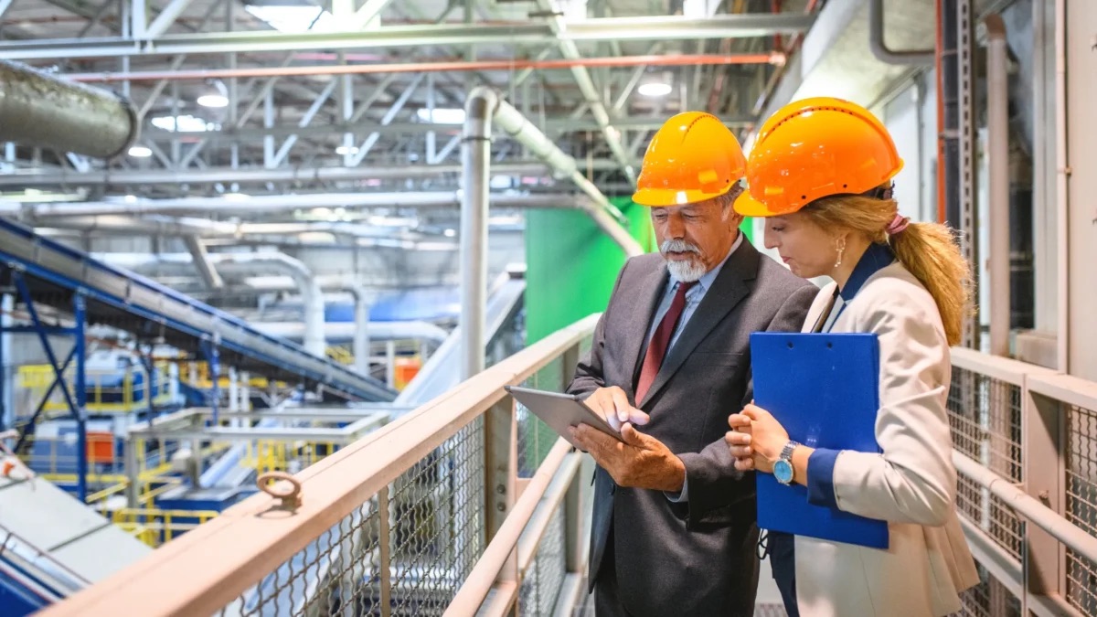 Discover the modern solution reshaping facility management behind the scenes. Integrated Workplace Management Systems (IWMS) are transforming the game, from comfort to efficiency. bit.ly/46Ds6Xw #FacilityManagement #IWMS