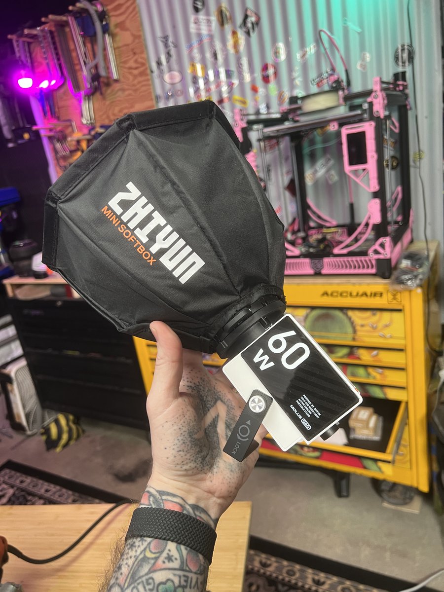 Alan Mandic tweet media