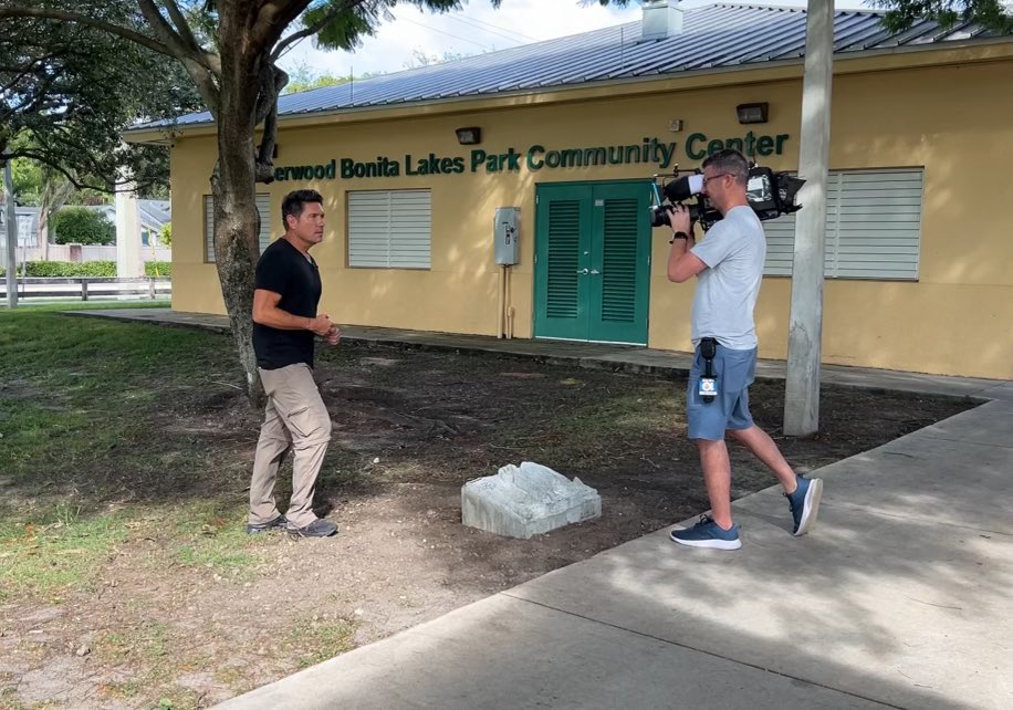 Xavier Cortada Foundation tweet media