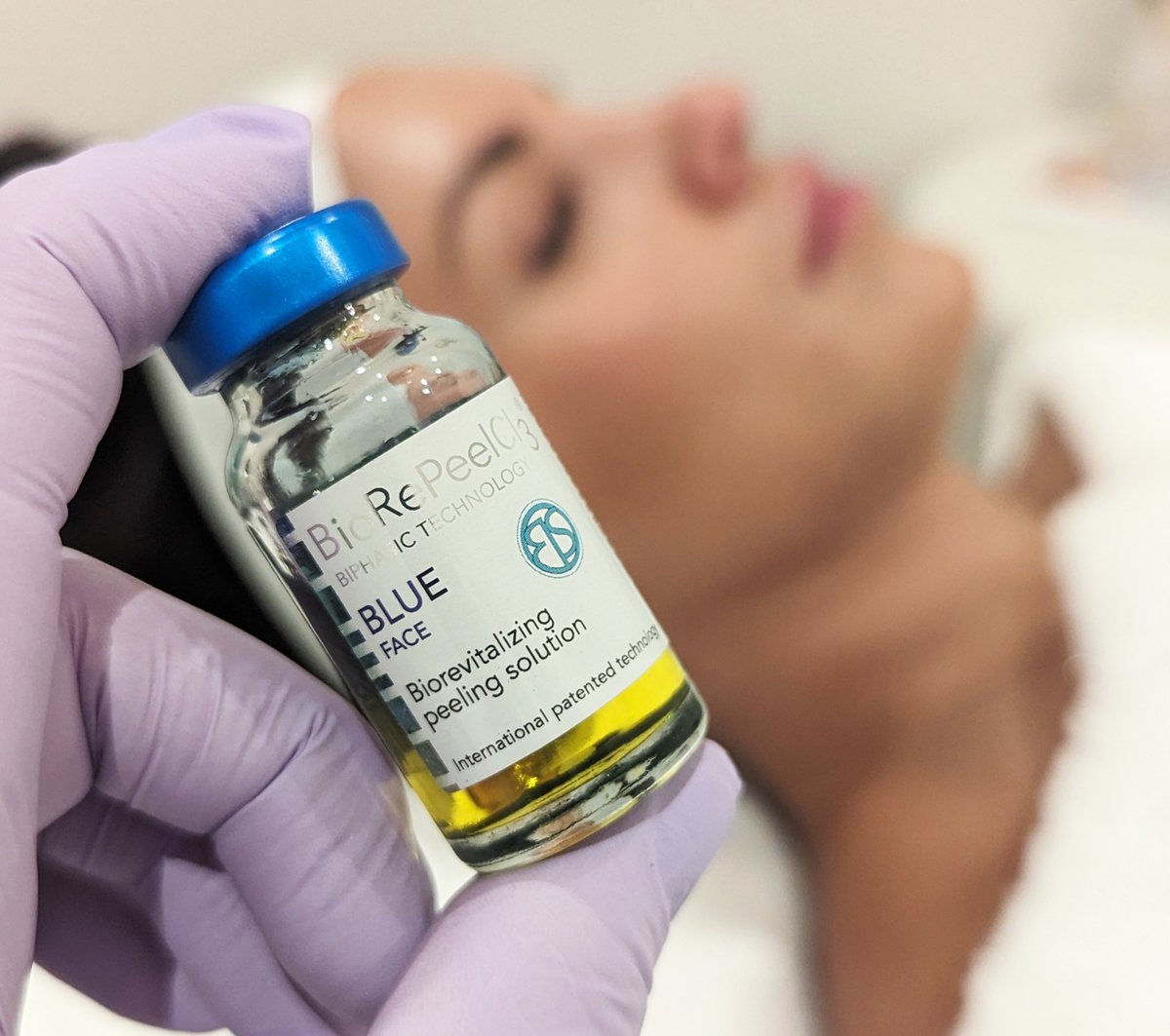 PureSkinCarePgh's tweet photo. BioRePeel is here! We're so excited to offer this stand-out peel from Italy. It's a 35% TCA peel formulation with the ability to rejuvenate skin with little to no downtime. Expect smaller pores, tighter skin and brightened complexion. More: https://t.co/DWBclFEHfv #pittsburgh https://t.co/BhlAAWWdiN