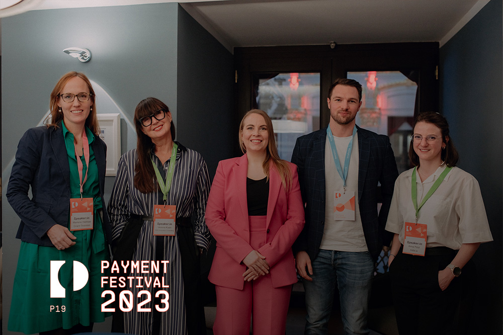 PaymentFestival's tweet photo. Der Digitale Euro, Buy Now - Pay Later sowie ESG im Payment sind heute Thema am #PaymentFestival! 

Vielen Dank an die Hosts der Fishbowl #2!

ℹ️ Hier geht es zum Programm 👉 

#PAYMENTFESTIVAL #PaymentCreatesProfit #Payment https://t.co/PAc7lutO99