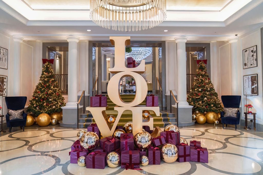 Our festive decorations have arrived! With the help of @theflowerbx, this season we are embracing our sentiment #LoveIsAllAroundUs! 🎄🎁