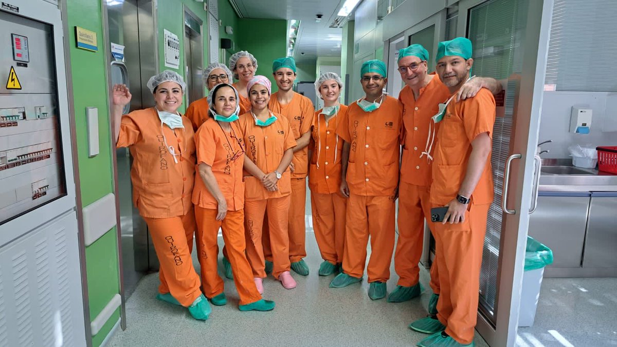 Esta semana rotan en nuestra Unidad alumnos del Máster en Cirugía de Pared. 
Llegan de Argentina, España, Portugal, República Dominicana y México.
Les enseñamos las técnicas en procedimientos reales.
Siempre es un placer enseñar y aprender al mismo tiempo. 
<a href="/ASECMA/">ASECMA</a>