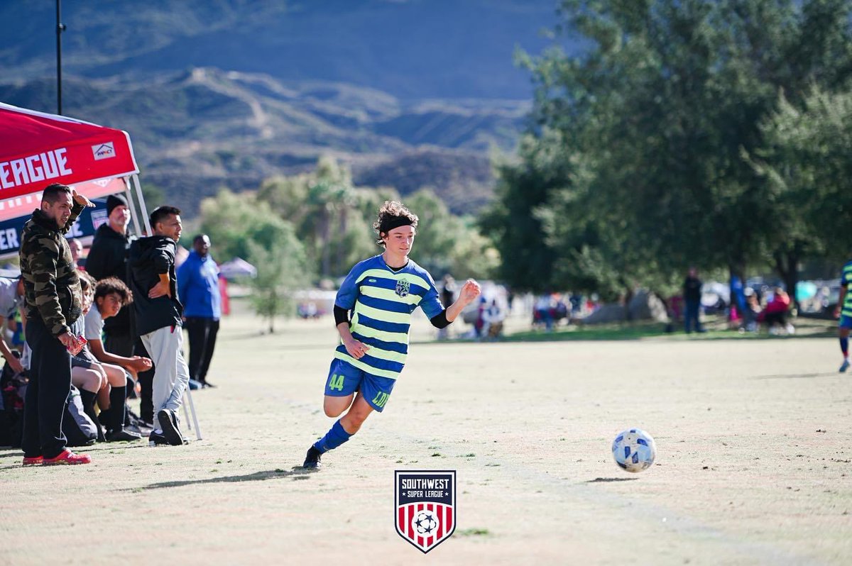 Lion'sDenFútbolClub tweet media