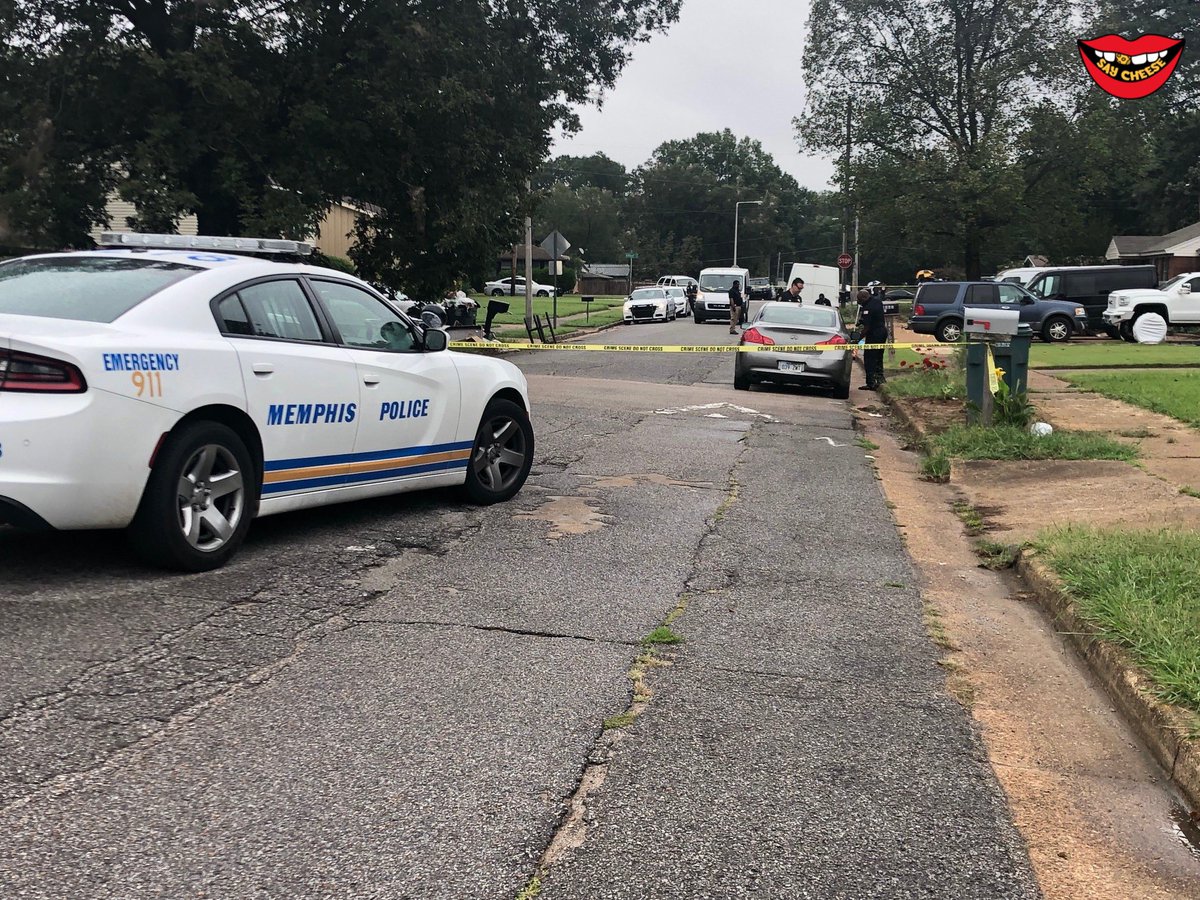 SaycheeseDGTL's tweet photo. Memphis has a record breaking 352 homicides this year. That’s almost more than New York &amp; Los Angeles combined. Memphis has a population of 600k people.. L.A has 4 million &amp; NY has 8 million. Most major cities murder rate declined in 2023.. but Memphis is up 42% 💔 https://t.co/21nelmVTxC