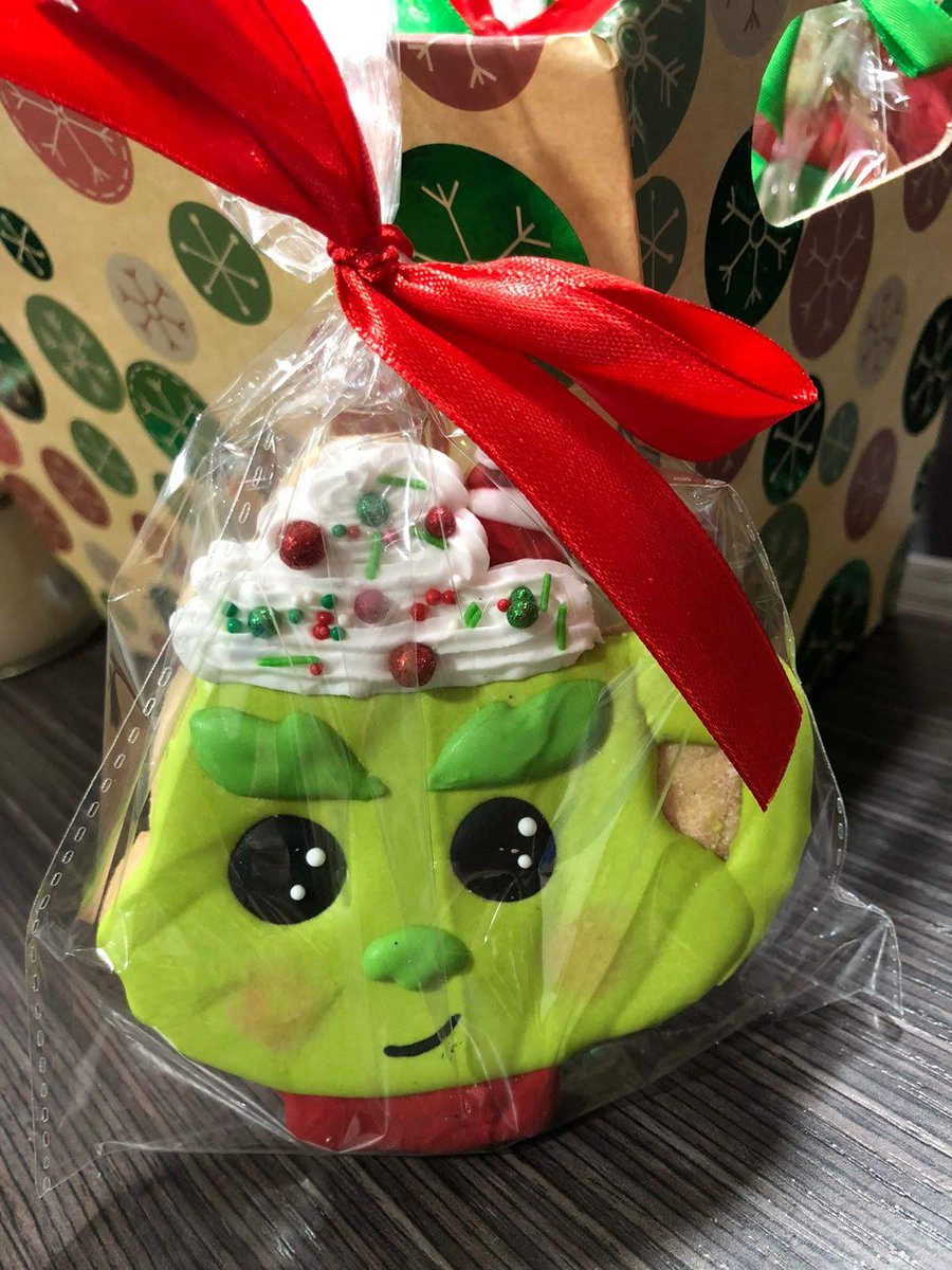 PattyGize's tweet image. En #Gizebakery nos estamos preparando para la época más linda del año 🎄🎁🎅
A partir del 1ero de diciembre tendremos la casa llena con dulces galletitas y alfajores ✨️
Pueden y deben 🤭 de hacer sus pedidos con anticipación, ya estamos tomando órdenes y reservando fechas 📝