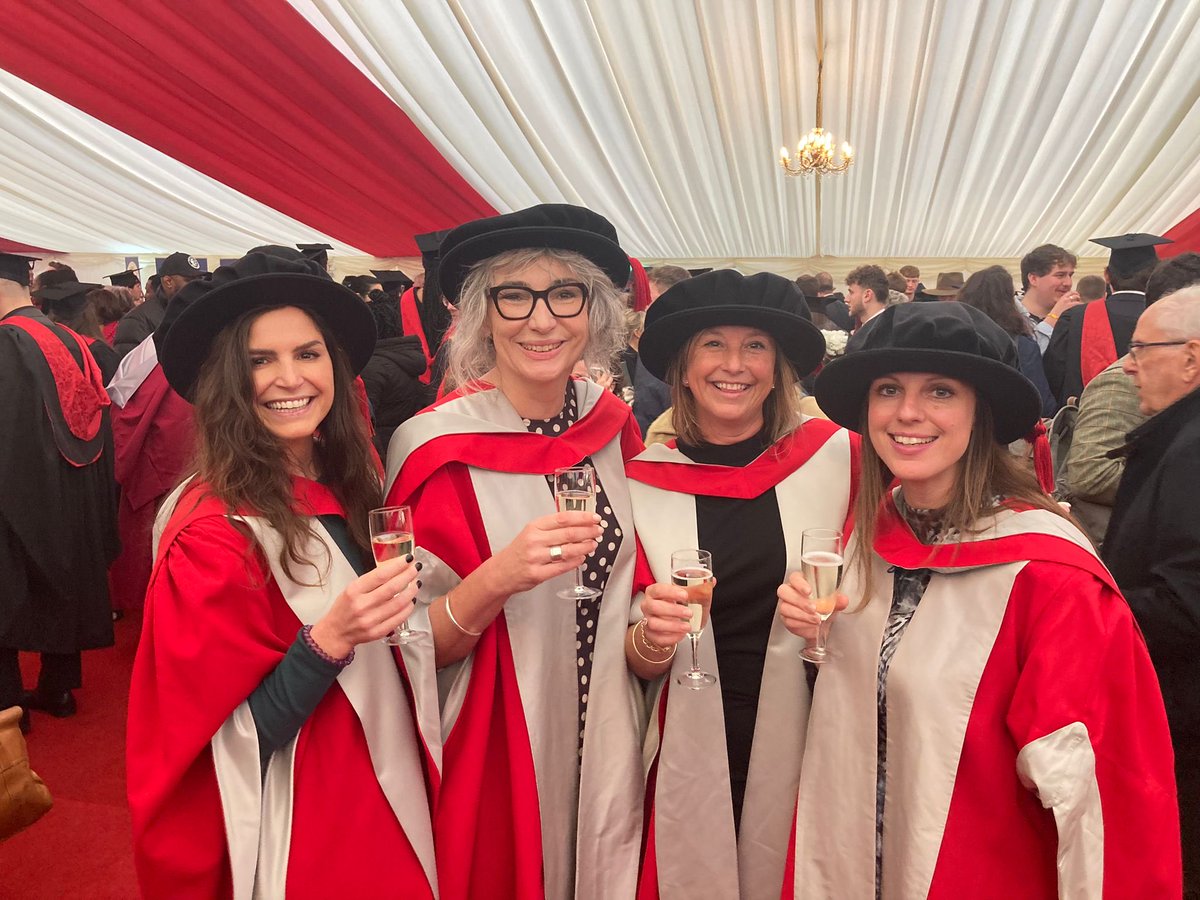 A huge thank you to my PhD supervisors ⁦@DianaHarcourt⁩ ⁦@H_LewisSmith⁩ and Dr Nicole Paraskeva for their amazing support and guidance and making the experience so very enjoyable. I couldn’t have asked for more! #malebreastcancer #breastcancer #CAR_UWE