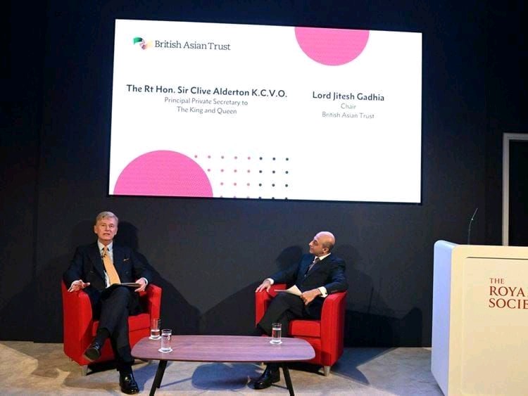 Mehmooda Duke tweet media