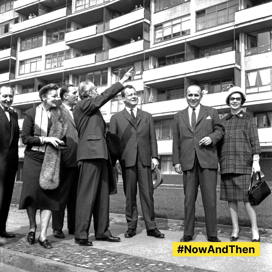 ger_trends's tweet photo. 🇩🇪 🚀 As the founder of #Bauhaus, the German architect Walter Gropius catapulted the #design movement of his time into the age of modernity.

🏛️ 💬 How would you like to live in one of the Bauhaus buildings by #WalterGropius?

#NowAndThen #Architecture @BauhausMovement https://t.co/5eZLbq9tAE