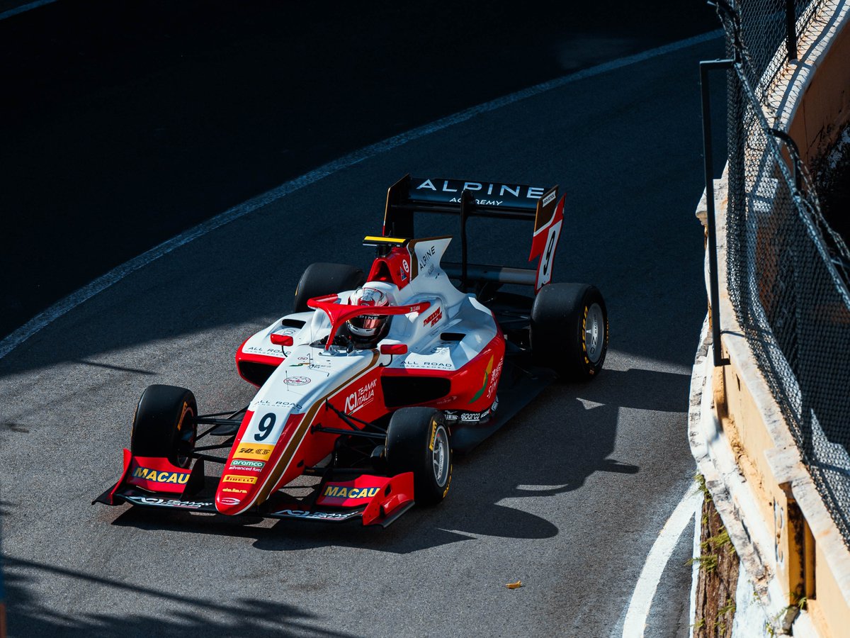 #MacauGP photo dump hits different 😍 

#AlpineRacing #AlpineAcademy #Formula3 #F3 #Macau