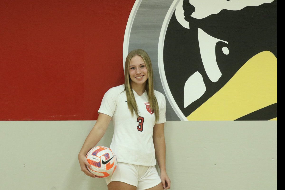 AvaYurko88's tweet photo. I am thrilled to announce that I will be continuing my academic and athletic careers at Youngstown State University! I could not be here today without my family, friends, coaches, and teammates. I’m so grateful for this opportunity! GO GUINS!🐧❤️

#GoGuins #RaiseTheBar https://t.co/b257G57nSD