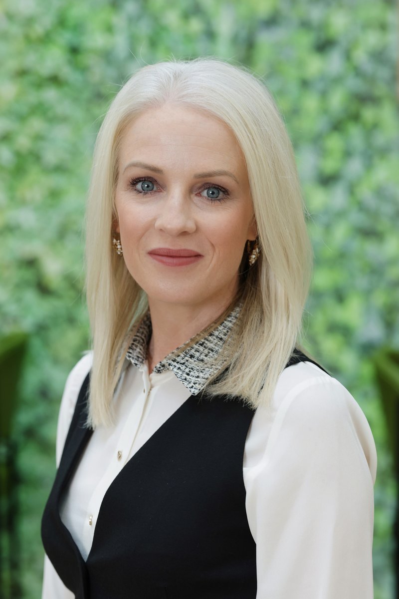 Meet Lorna Conn, UCD College of Business Alumna, BComm & MAcc, and CEO of @CplResources, who has been shortlisted for the Postgraduate Leadership Award 2024 in the AMBA & BGA Excellence Awards. Explore her journey here: bit.ly/3QIQEIt @SmurfitSchool @UCDQuinnSchool