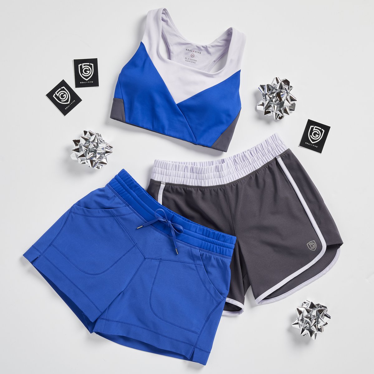 GoalFiveApparel's tweet photo. Holiday shopping but make it sporty 🏃‍♀️

Black Friday deals up to 90% off happening now
https://t.co/esNMJCdakc https://t.co/974igsNvTx