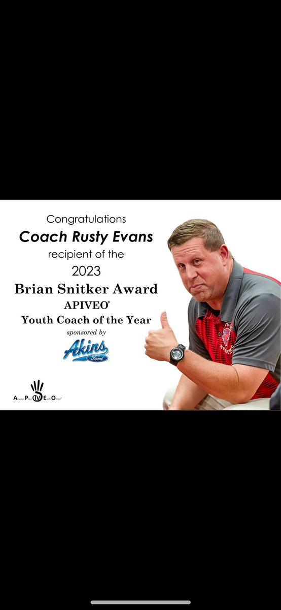 evanschase11's tweet photo. Proud of our guy! Nobody more deserving. #RusBus https://t.co/o1PQsebbyD