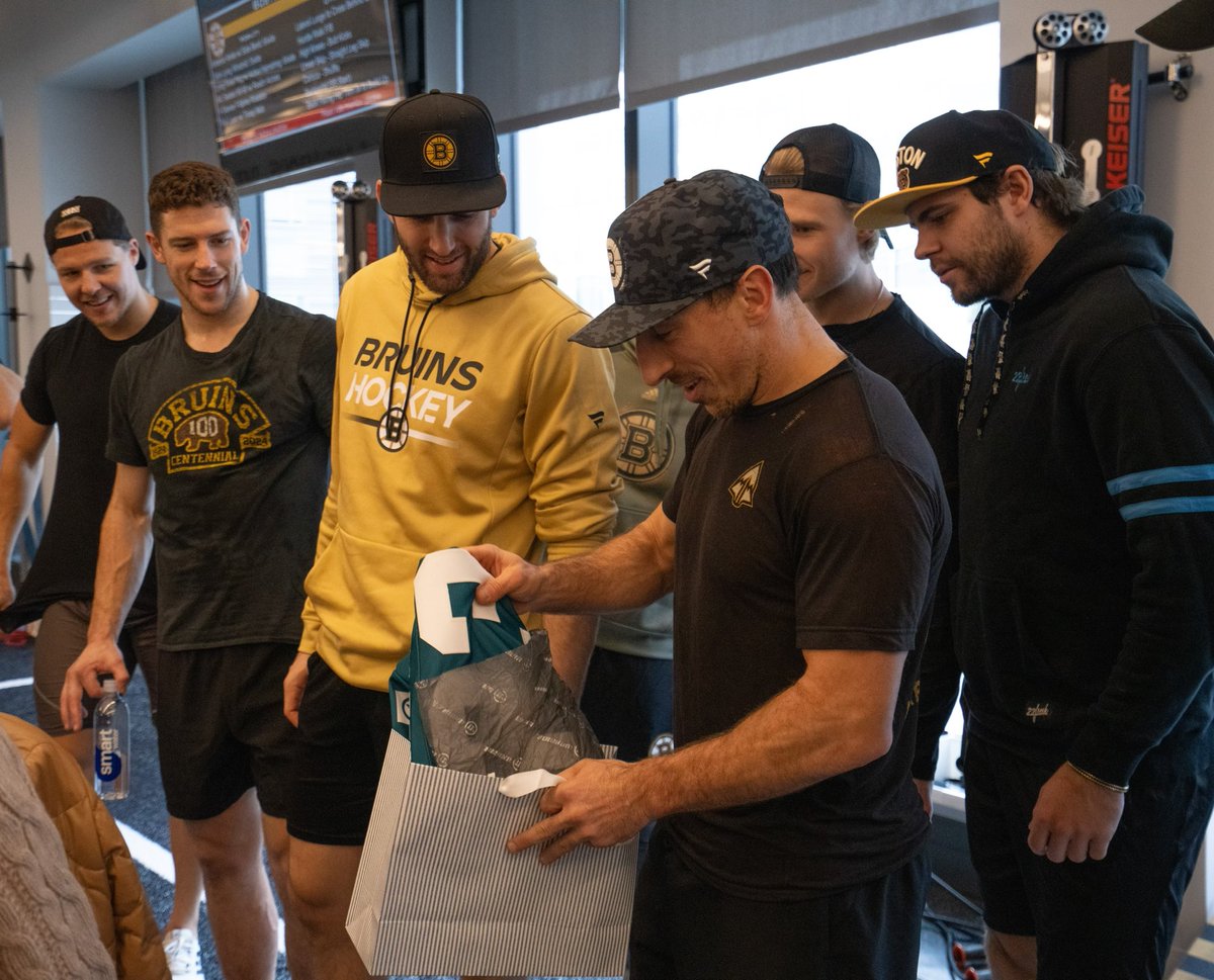 Boston Bruins tweet media