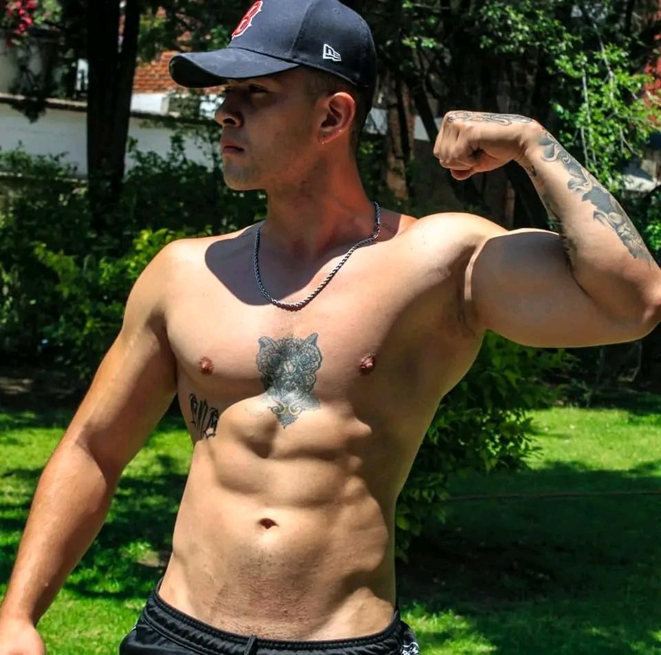 jalatela_rico's tweet photo. Les debía el pack de Lamar de barras praderas, RT y subo más de ellos 😈🍆🥵🔥🤤💦  #gay #sexgay #porn #gayporn #chakal #chakalitos #cogida #macho #hot #nudes #pack #horny #sexo #gayman #caliente #sexogay  @EncuentroGayMty https://t.co/CM9rDwS1gT