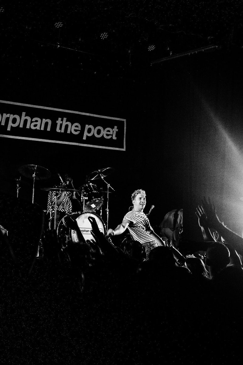 totpband's tweet photo. GUESS WHAT STARTS NEXT WEEK 🌻🌸

dec 02 • chicago, il
dec 05 • nashville, tn
dec 06 • atlanta, ga
dec 08 • washington, dc
dec 09 • manalapan, nj
dec 10 • amityville, ny
dec 12 • philadelphia, pa
dec 13 • new york city, ny
dec 15 • cleveland, oh
dec 16 • covington, ky https://t.co/6Gx8sa8CJ3
