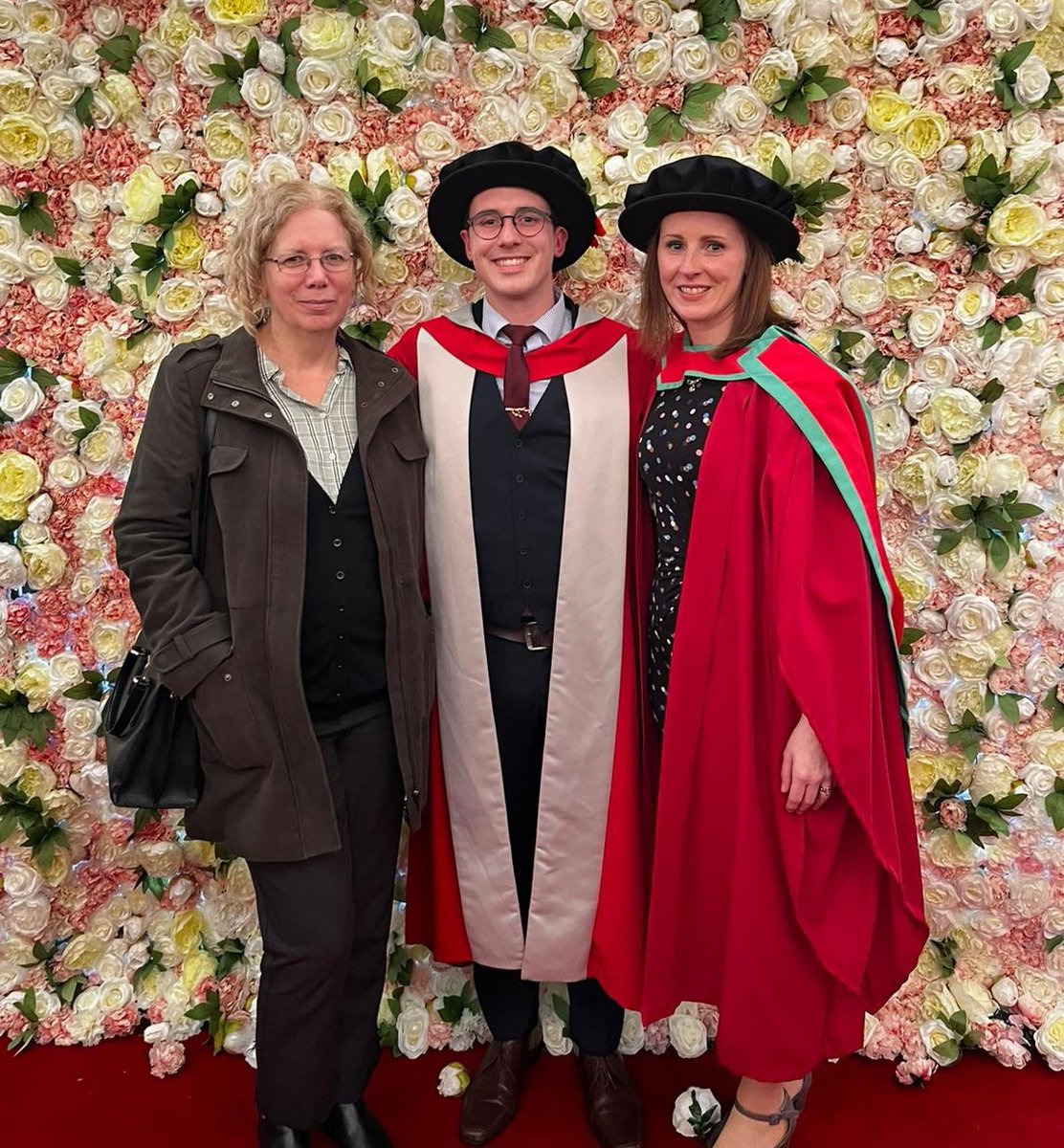 Lovely to see Dr Daniel Maddock @DanielMaddock6 graduate today with VIP guest @dawn2_arnold 😊. Dan's PhD was undertaken just as Covid hit and we are enormously proud of him for finishing in time and with several papers published 🎉 #uwegraduate