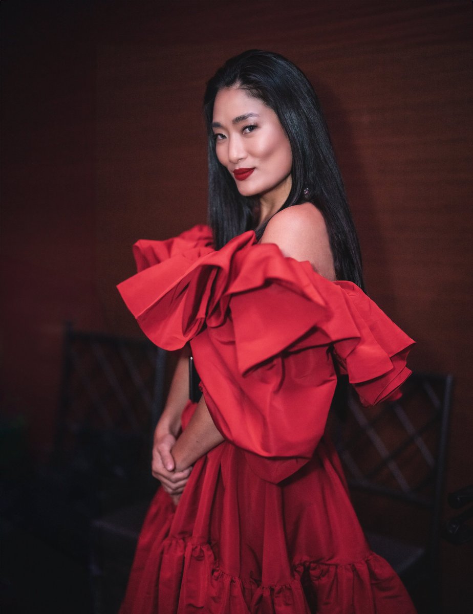 TravisWKeyes's tweet image. Chloe Flower is a visionary, an icon, an activist, a fashion influencer, and so much more. As an accomplished pianist, composer, and producer, Chloe is bridging the gap between classical and pop.  (Travis W Keyes Photography)