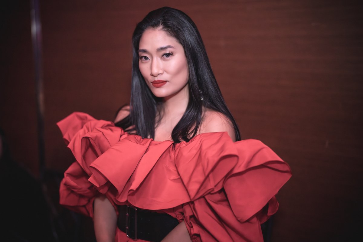 TravisWKeyes's tweet image. Chloe Flower is a visionary, an icon, an activist, a fashion influencer, and so much more. As an accomplished pianist, composer, and producer, Chloe is bridging the gap between classical and pop.  (Travis W Keyes Photography)