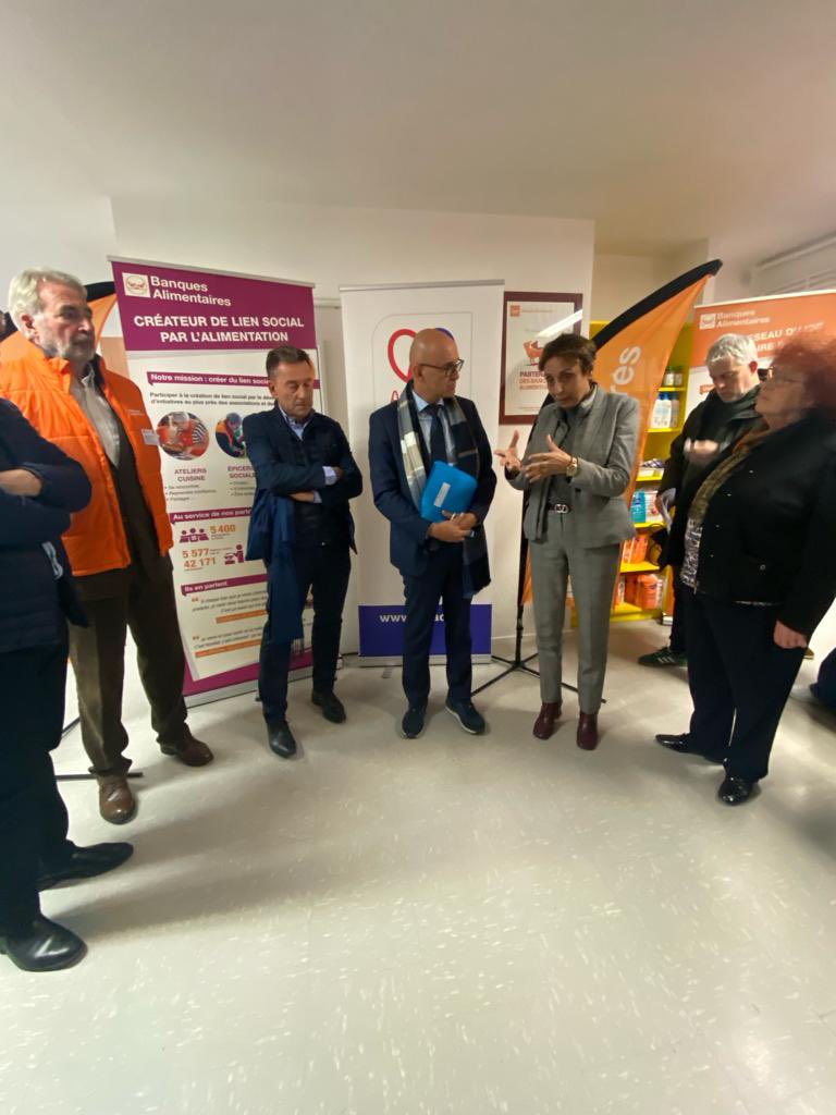 A la conférence de presse <a href="/F_Bierry/">Frédéric BIERRY</a> sur la collecte annuelle de la Banque Alimentaire ! La CEA  réitère également son soutien fort aux Restos du Coeur . Nous avons soutenu l'antenne haut-Rhin et nous soutiendrons l'antenne bas-rhinoise, récemment victime d'actes de vandalisme