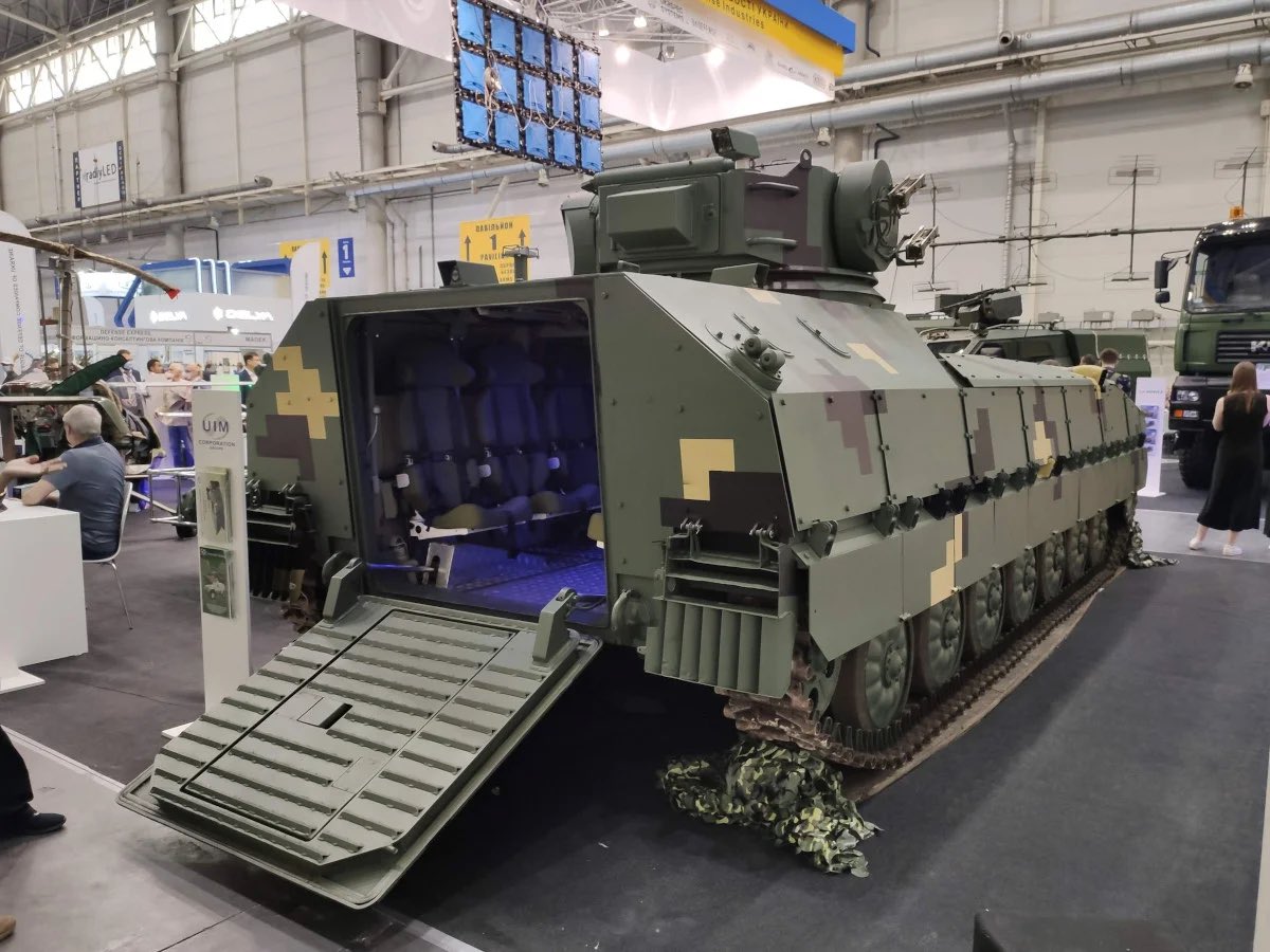 Todays odd tank is the Ukrainian Kevlar-E IFV. Its hull is based on the MT-LBu chassis and the weapon system is known as Shturm. It uses a 30mm auto cannon, but can also have additional missile launchers added to the modular system.