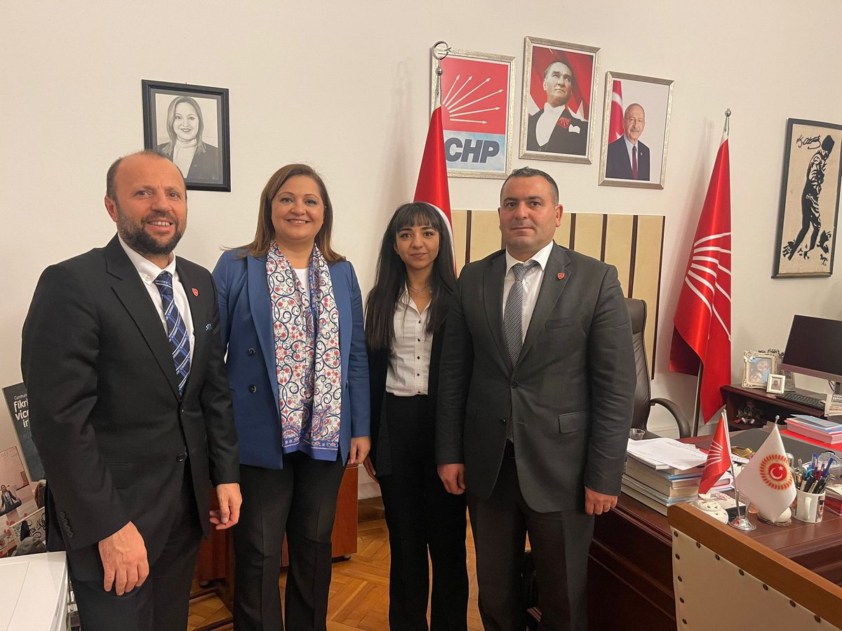 KadirErhanTuna's tweet photo. #Mücadele #Tmsy #Gazisayılmayankahramanlar = @TmsyGaziler @eczozgurozel @herkesicinCHP @Av_Burcu03 @CHPMuratBakan @veliagbaba @ozgurceylanchp @eczserkansari https://t.co/95RxH1BgcD