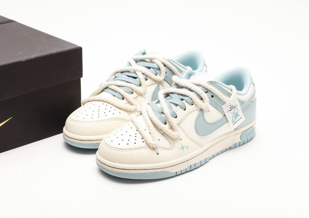 se viene el black friday y los chicos de <a href="/Ctinfo_17/">Ctinfo_17</a> están a tope

🚨SORTEAZO DE UNAS ZAPAS🚨

requisitos:

-dar RT
-seguir a <a href="/Ctinfo_17/">Ctinfo_17</a> 
-mencionar un amigo (más posibilidades)

suerte a todos, ganador el domingo 🍀