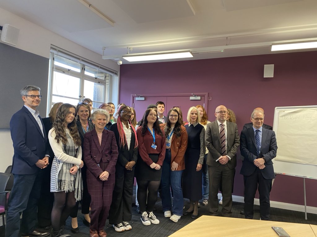 molliemcgoran's tweet photo. Huge thank you to the @scotgov Executive Team for having us takeover today! We talked all things Youth Work, Right to Food, Climate Change, UNCRC and we’re able to deliver the amazing Right Way training! 

I’m so proud of #TeamSYP today - you are all so amazing! 🫶 @OfficialSYP https://t.co/EqnWDcRdVJ