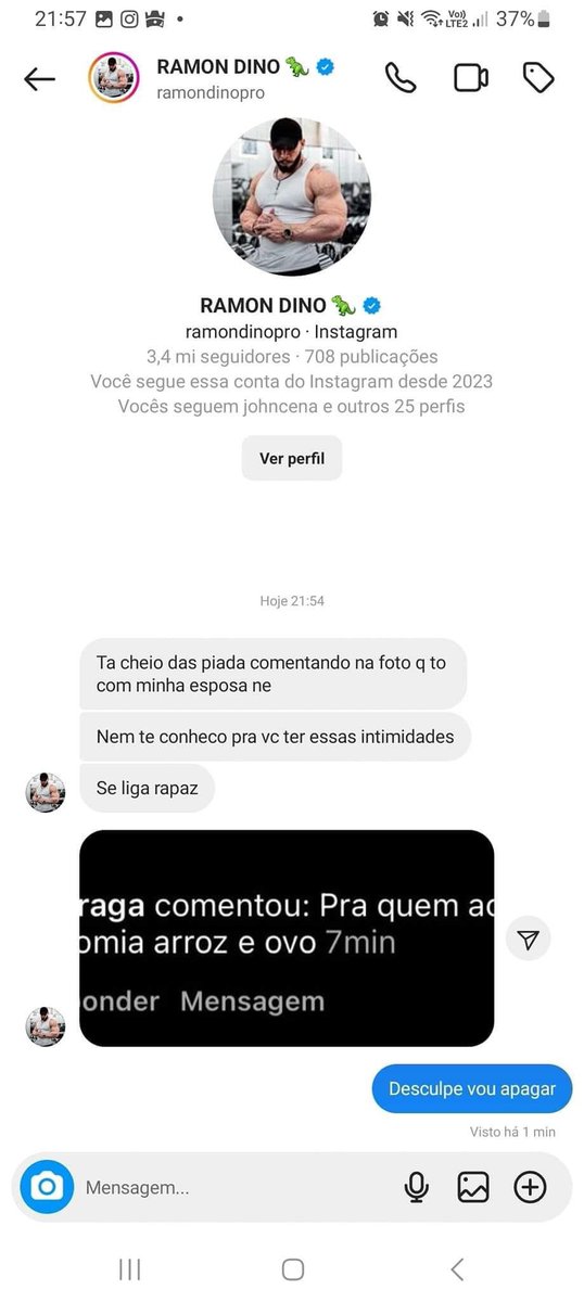 videosmaiconkus's tweet image. o cara tomando uma encocada do Ramon Dino kkkkkkkkk