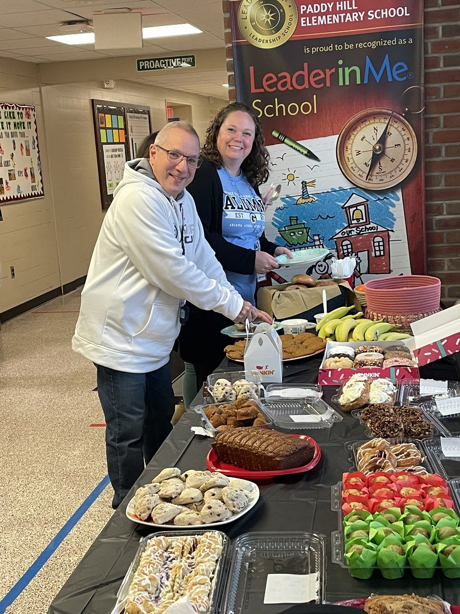 gmasters15_gina's tweet photo. Honoring the best of the best this #SRPday @PaddyHillTweet @GreeceTeachers @GreeceCentral https://t.co/V8K8ROPGdM