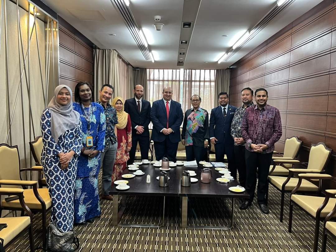 mohegovjo's tweet photo. وفد من وزارة التعليم العالي والبحث العلمي وهيئة تنشيط السياحة يزور ماليزيا ويبحث آليات لزيادة أعداد الطلبة الماليزيين الدارسين في الجامعات الأردن��ة
https://t.co/K8WmwsH85p https://t.co/Ph1uziqqcf