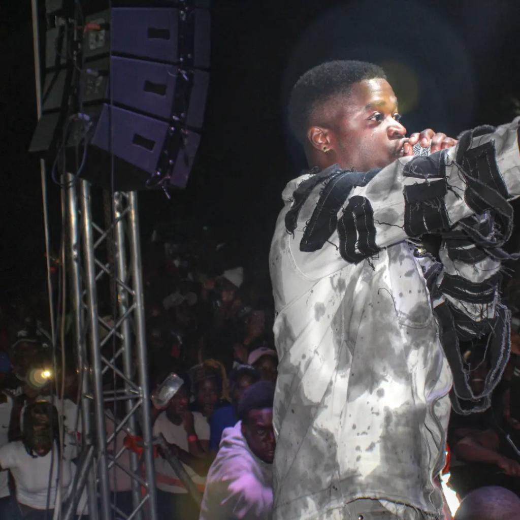 guy_weplan24_7's tweet photo. #Thegeneral #mpondasugar
@master_h_official 
#musharukwa
@real_bazookerofficial2 
#monyaretea #nashtvzimbabwe
@saintfloewmusic https://t.co/IsZlfyAcbT