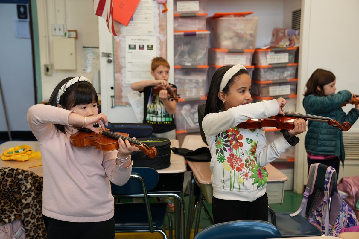 “Playing music makes me happier when I’m sad because when I play I think of happy memories.” Hadley, 3rd Grade, PS 185K 🥰 Music lessons offer a place for children to express, comprehend, and manage their emotional life. Thank you to <a href="/JustinBrannan/">Justin Brannan</a> for supporting free music ed!