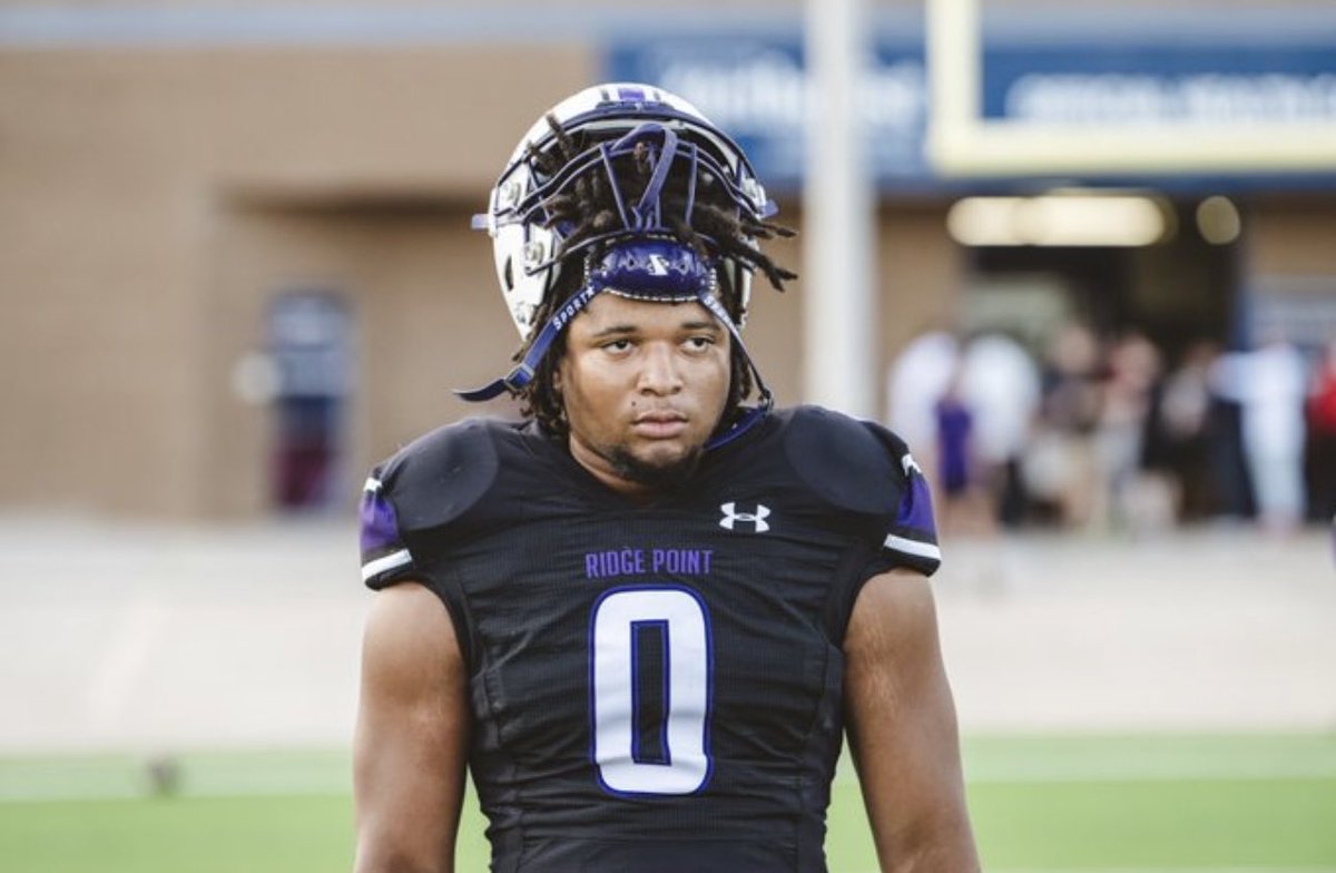 THE NEW RECORD HOLDER FOR MOST CAREER SACKS IN SCHOOL HISTORY!! 

<a href="/calvin_cka3/">Calvin Kalu Alexander</a>