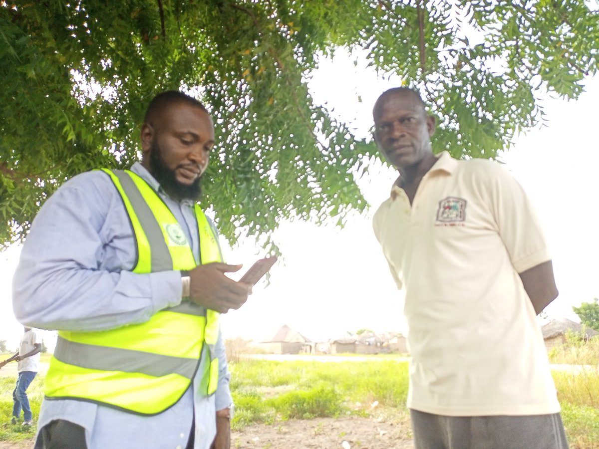 ECAInitiative's tweet image. #EcoClean for #MAPA project team in the State actively engaged the community in data collection for our research work.

#EcoCleanforMAPA
#MostAffectedPeopleandArea
#MAPAProject
#EnvironmentalSustainability
#ClimateAction
#KohCommunity
#AdamawaState
