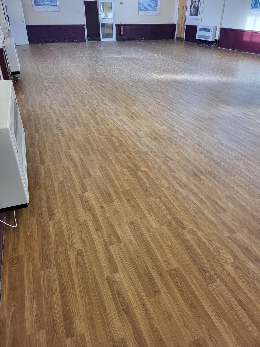 Bradgate_Brook's tweet photo. @Polyflorltd Forest FX European Oak to St Aiden's Church Hall, Leicester. #vinyl #flooring #wood effect #Church hall https://t.co/nYZpMw4OVd