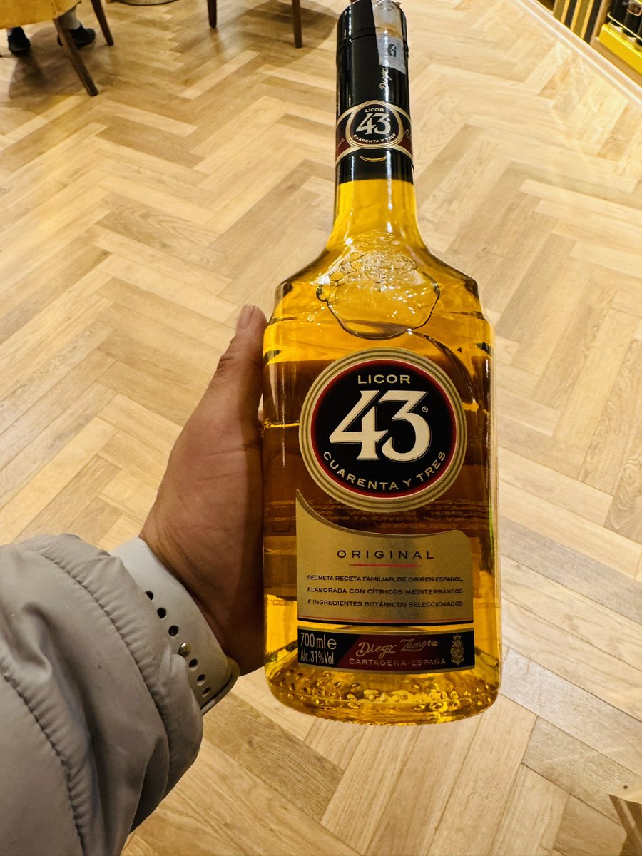 whissskyy tweet media