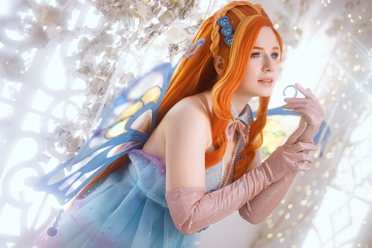 likeassassinart's tweet photo. My Bloom cosplay✨

Finally my childhood dream came true!

#winxclub https://t.co/zSweFHJSW8