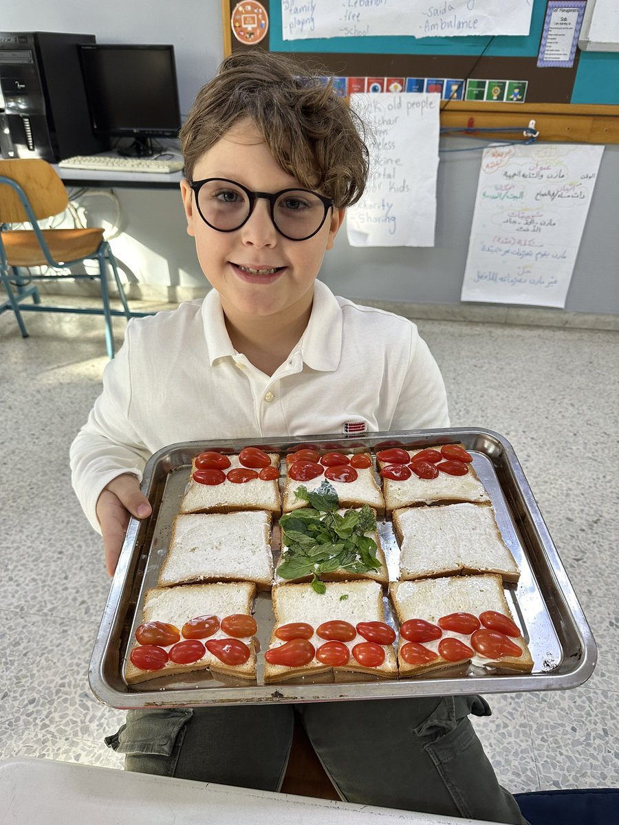 #IndependenceDay Enjoying physical activities - #Gr2B 
<a href="/Hhhsinfo/">Houssam Hariri HS</a> <a href="/TawilNoor/">Noor Taweel</a> <a href="/sashgh/">Sasha Ghosn</a> <a href="/NisrinMasri2/">Nisrin Masri</a>