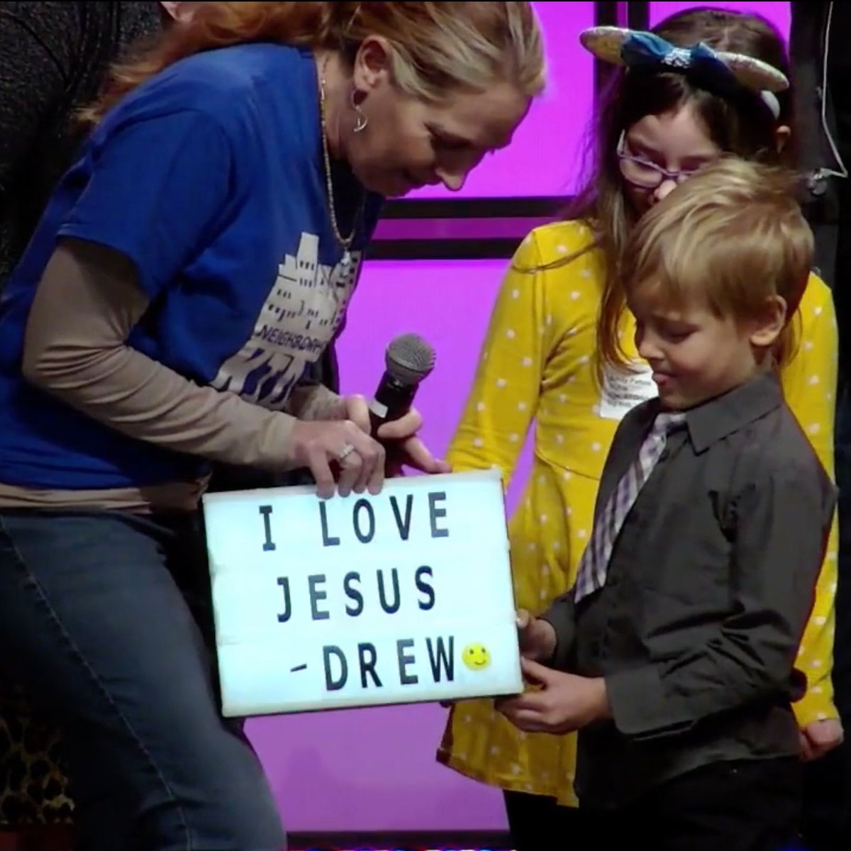 neighborhoodchu's tweet photo. We got to celebrate another first "yes" to Jesus this past weekend! Praying more will encounter Christ's love for them!
#sharejesus #showjesus #yestojesus #tranformedbyjesus #empoweredbyhisholyspirit #launchedonmission #lightbox https://t.co/qC4bGqT6D7