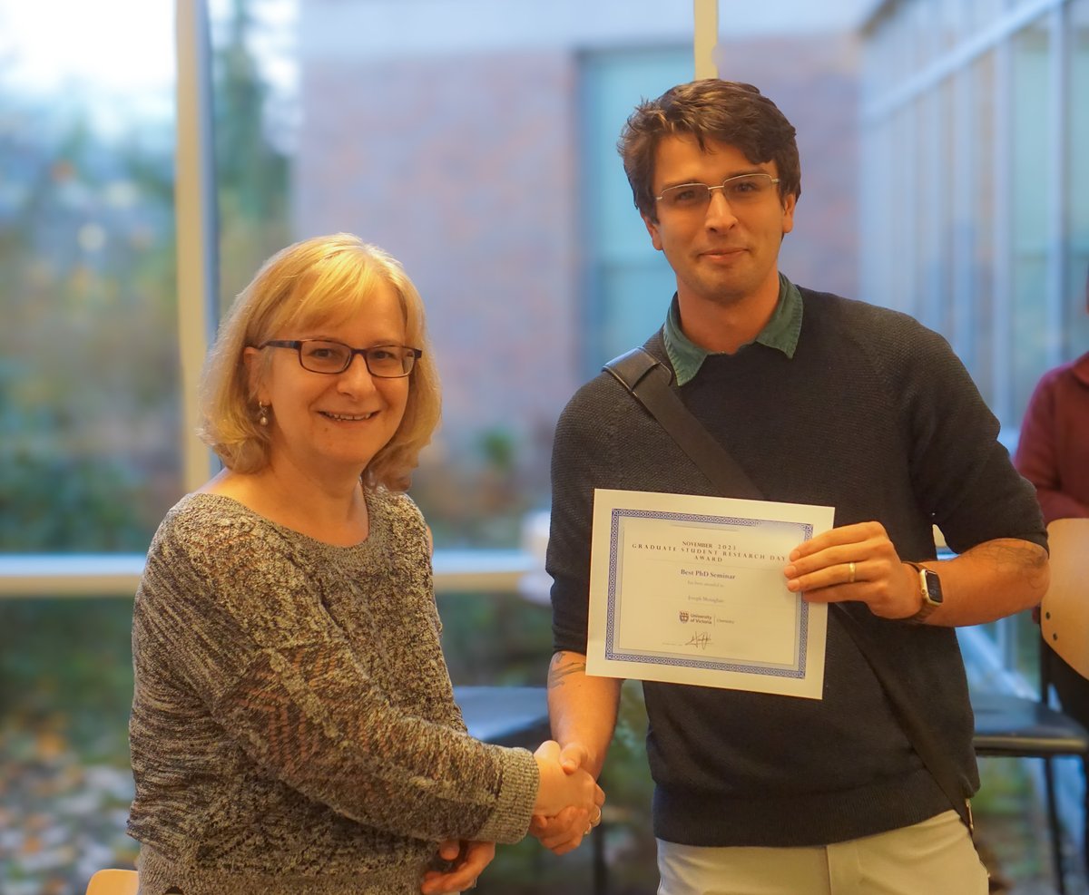 chemistryatuvic's tweet photo. (part 2) Congrats to the participants and winners of this year's Graduate Student Research Day!:

-Best PhD Seminar: Joseph Monaghan
-Best MSc Seminar: Juan Diaz

#uvic #uvicscience #chemistry #GSRD https://t.co/cJXZnExuBw