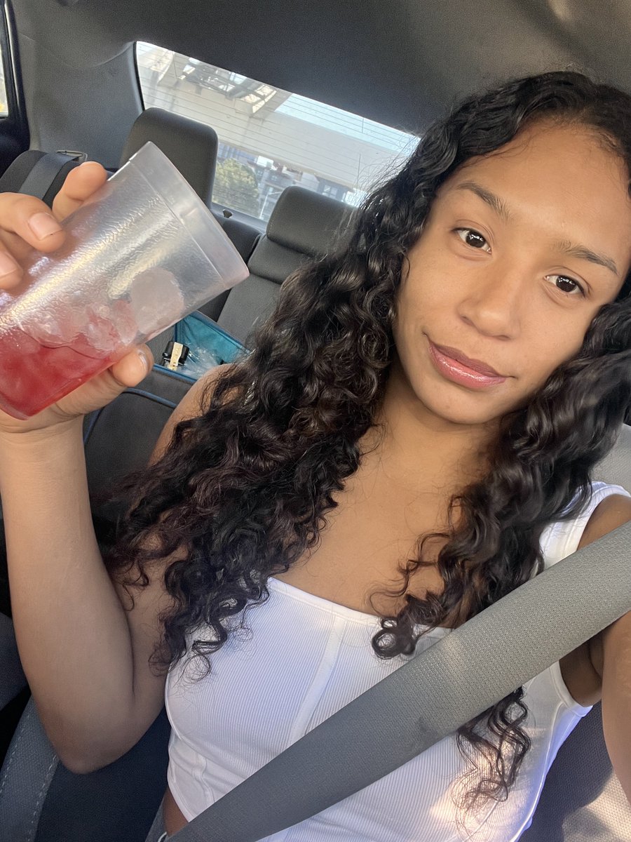 Kitt Lacey tweet media