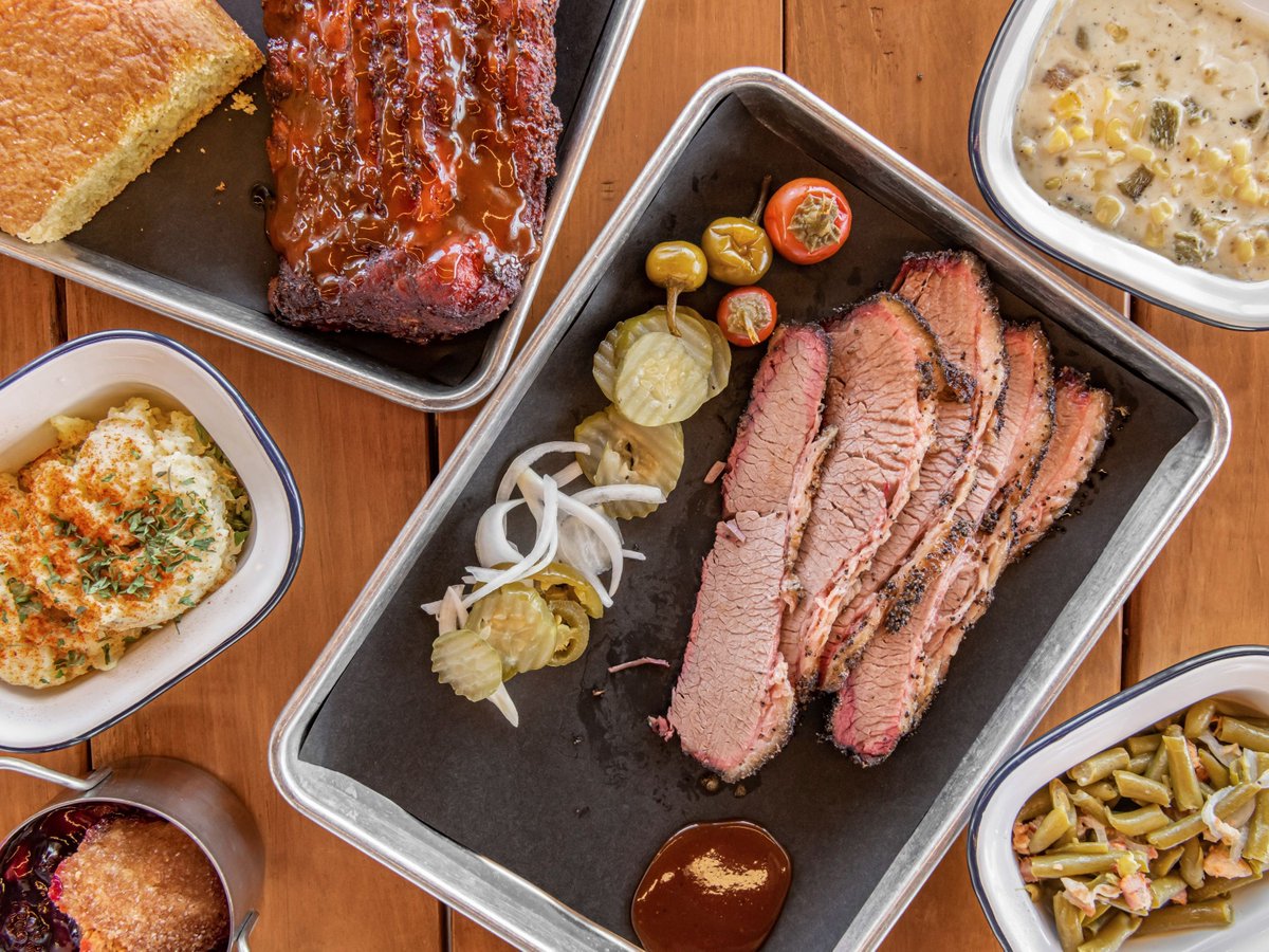 bighamsbbq's tweet photo. Come hungry, leave happy – it's that simple. 😋 View our menu: https://t.co/6ygwlF0Yva #txbbq #localbbq #barbeque #familyowned #localbusiness #bighamsbbq #bbq #bestbbqinlbk #lubbocktx #livelovelubbock #eatlocal #texastech https://t.co/PDuZYT1MQ6